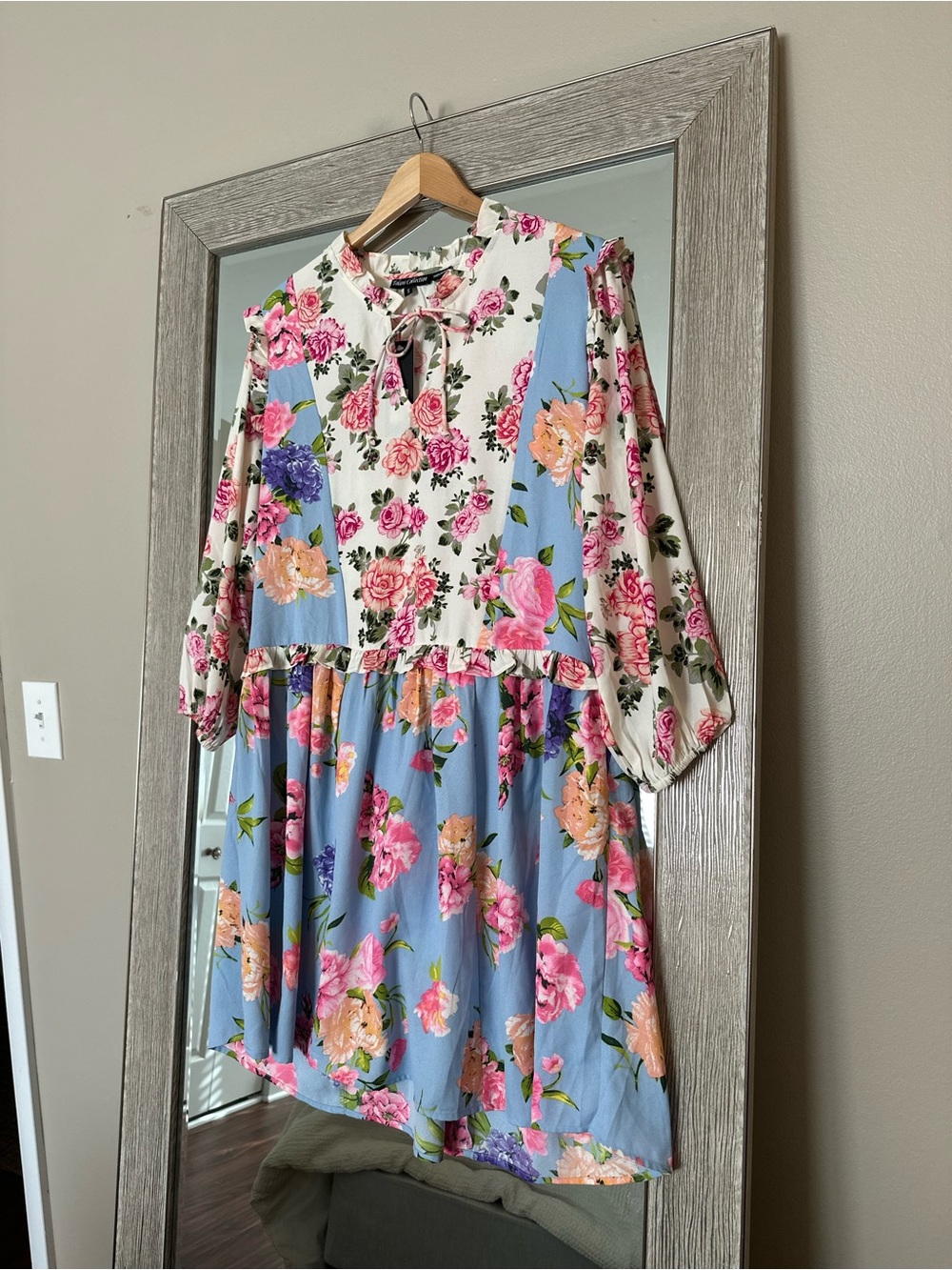 Tolani Collection Mae Floral Tiered Babydoll Dress NWT Size Small